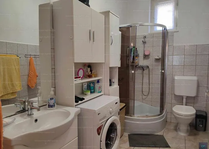 Schoenes Mit Pool Prázdninový dům