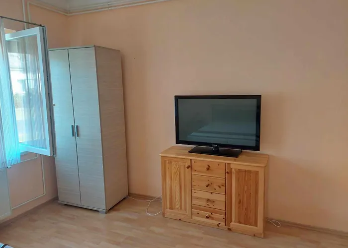 Prázdninový dům Schoenes Mit Pool *